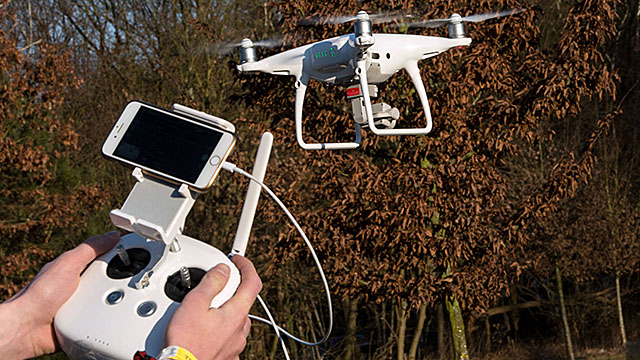 Piloter son drone prudemment : règle n° 1